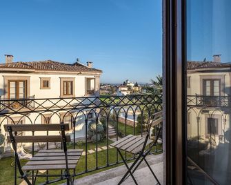 Vrodi By House - Ayvalik - Balcony