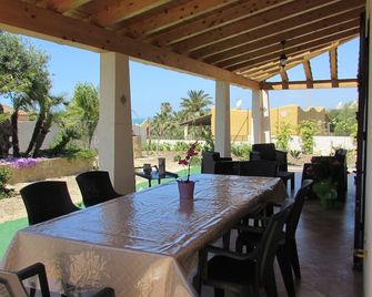 A few steps from the sea - Sciacca - Patio