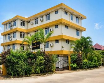 Shamool Hotel - דר א-סאלאם - בניין