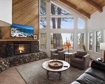 Incline Village Manor Near Beach & More - Incline Village - Olohuone