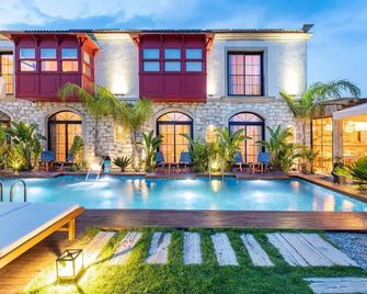 Tekhan Alacati Hotel - Cesme - Pool