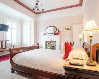 Mere Brook House - Thornton Hough - Bedroom