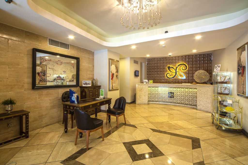 Ayna Hotel Istanbul - איסטנבול - דלפק קבלה