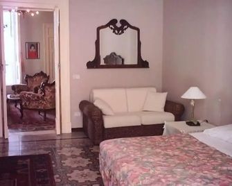 B&B Palazzo Antonelli - Monopoli