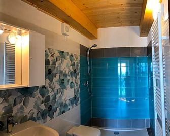 Hotel Mojito - Domaso - Badkamer