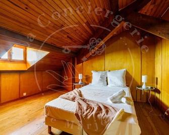 Élégance Côtière - Vue imprenable, Plage à 5 min - Toulon - Schlafzimmer