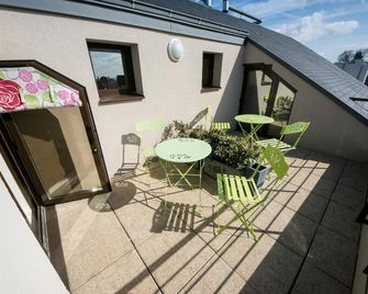 L'hôtel De Chartres - Chartres - Balcony
