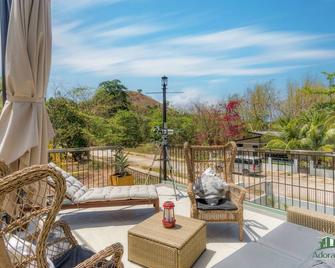 Adora's Place - Family Room - Coron - Balcony