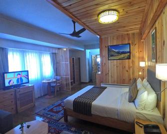 Hotel Phuntsho Pelri - Thimphu - Bedroom