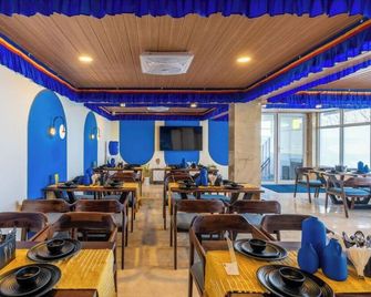 The Hosteller Dalhousie, Mall Road - Dalhousie - Restaurant