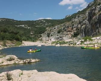 Entre Nîmes et Arles - Bellegarde - Playa