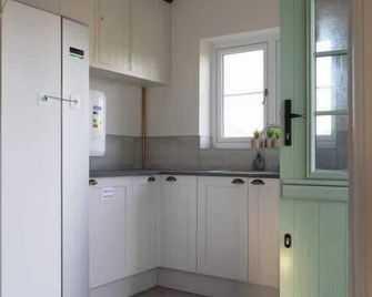 Brecon Beacons Cottage With Stunning Cou - Llangadog