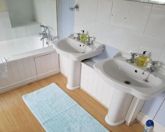Cherry End Bed and Breakfast - Chichester