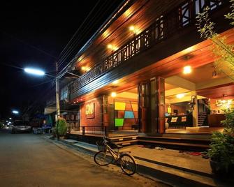 The Royal Chiangkhan Boutique Hotel - Chiang Khan - Building