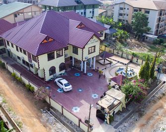Gya-son Royal Guesthouse - Kumasi - Gebäude