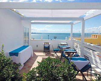 B&B Acqua di Sale - Manfredonia - Balcón