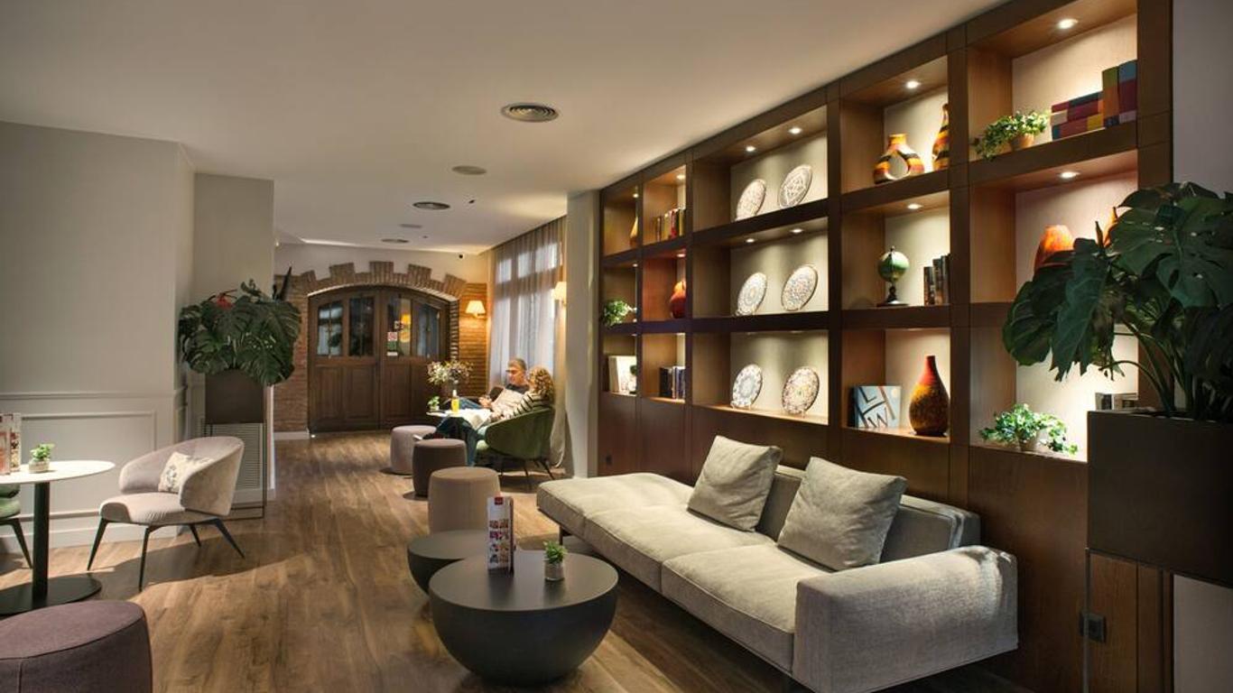 ibis Styles Figueres Ronda