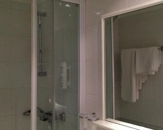 Offi Haz Hotel - Eger - Baño