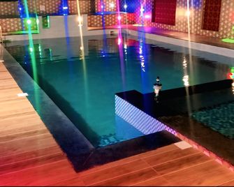 Hotel Sonia Mahi Inn - Nāgercoil - Pool
