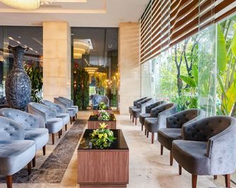 Muong Thanh Grand Ha Long Hotel - Ha Long - Lounge