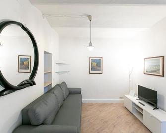 Saragozza Apartments - Bologna Short Rental - Bologna - Living room