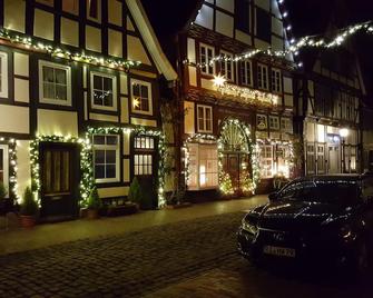 Hist. Half-timbered house from 1571, despite center quiet living, animals allowed - Rinteln - Gebäude