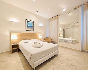 Viva Riviera 11 Rue Commandant Andre - Canes - Habitació