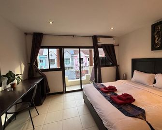 Aquarius Gay Guesthouse & Sauna - Πατόνγκ - Κρεβατοκάμαρα