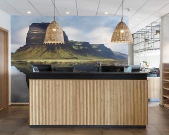 Fosshotel Nupar - Kirkjubaejarklaustur - Front desk