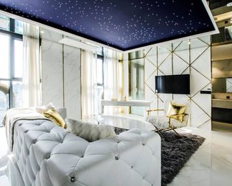 Hotel The Designers Premier Seongsu and Konkuk Univ - Seül - Sala