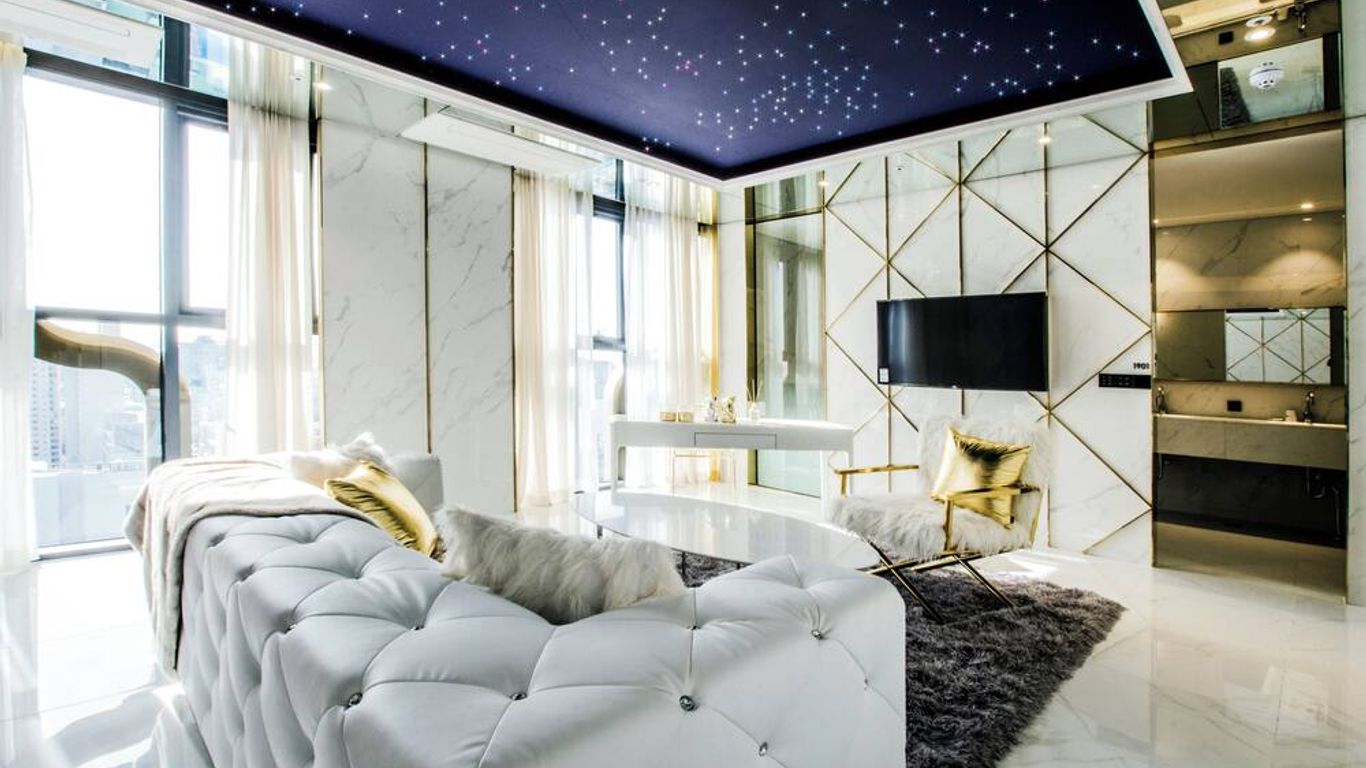 Hotel The Designers Premier Seongsu and Konkuk Univ