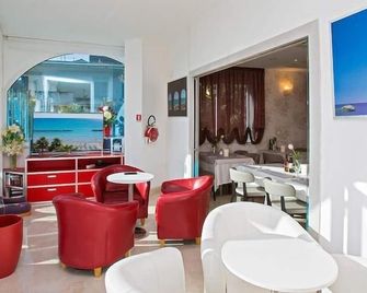 Hotel Ambassador - Tortoreto