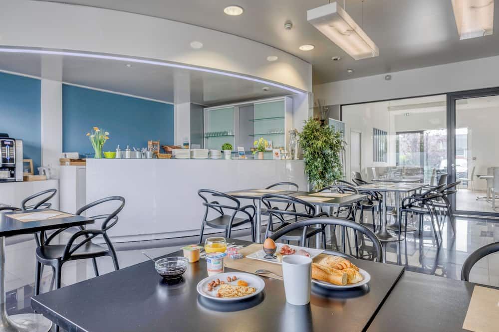 كومفرت أبارت هوتل باسين د اركاتشون