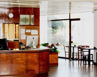 Hotel Colombo - Venice - Front desk