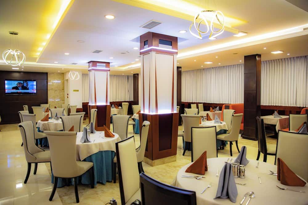 آيزمان هوتل