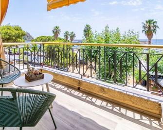 Seahomes Vacations - Nautic Maritime Apt - Blanes - Balcony