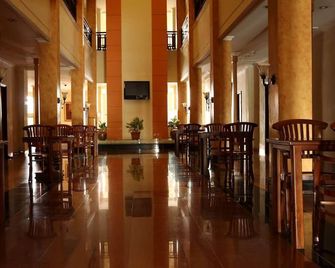 Grande Hotel Lampung Powered by Archipelago - Bandar Lampung - Restaurant