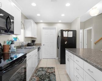 Portside Villas Unit 13 - Pensacola Beach - Kuchyň