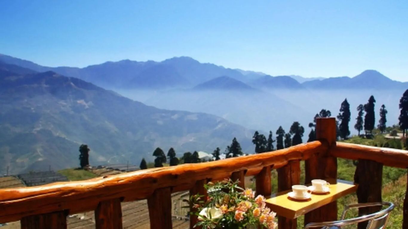 Dindai Glass Vacation Villa