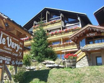 Hotel Le Very - Villard-sur-Doron - Building