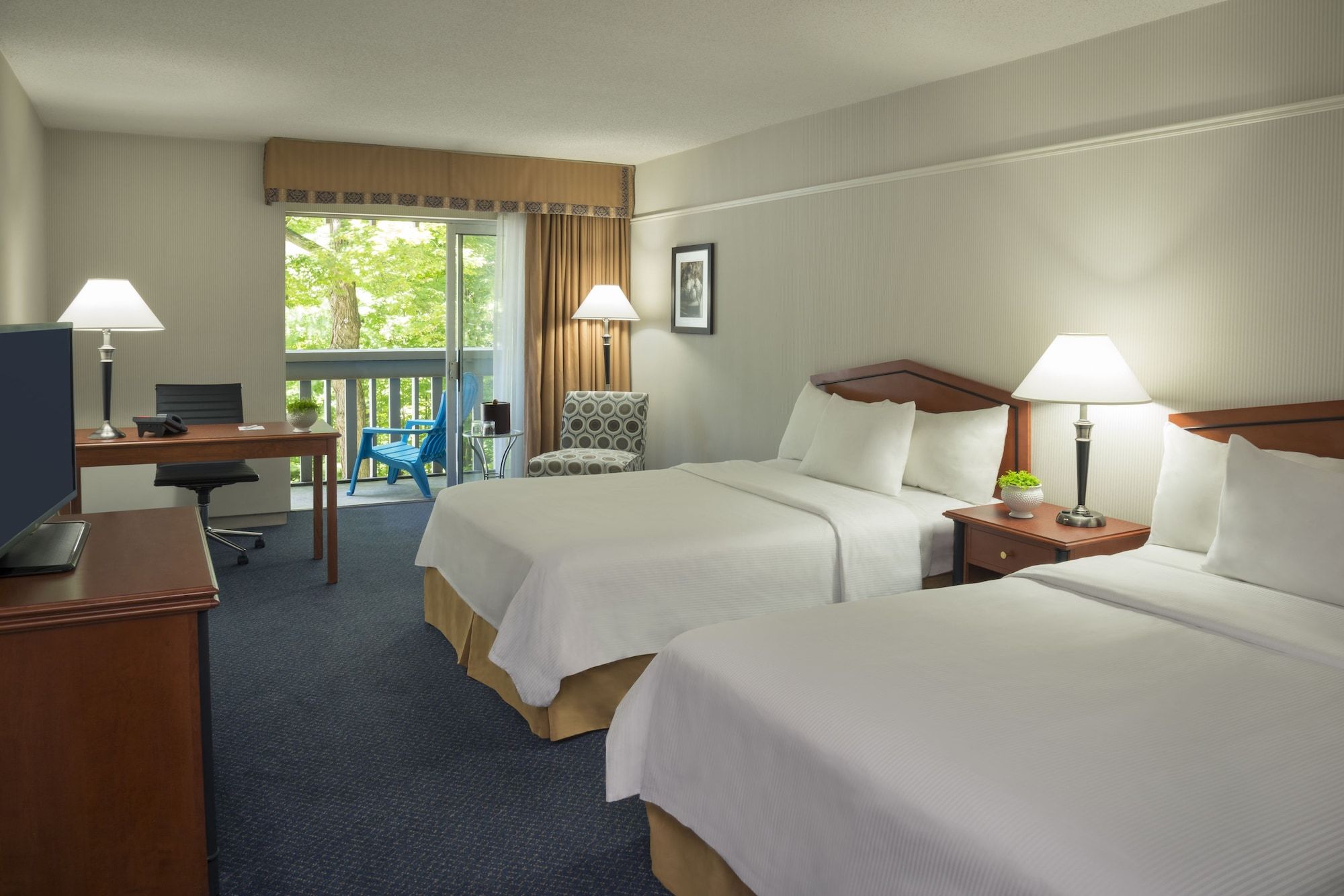 Toronto Don Valley Hotel And Suites thumbnail 3