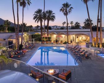 The Palm Springs Hotel - Palm Springs - Zwembad