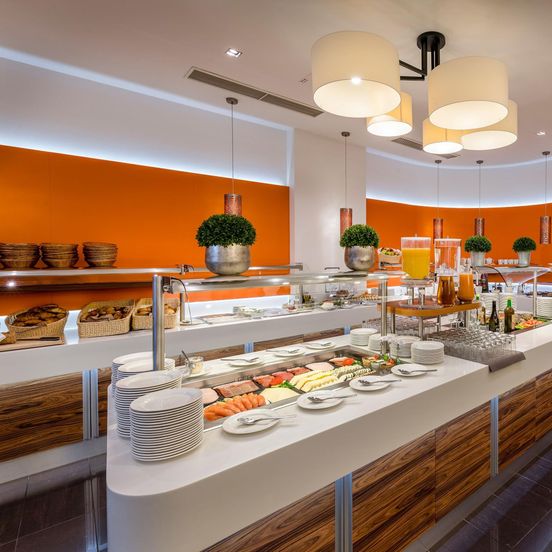 Buffet view of Hotel Imlauer Wien