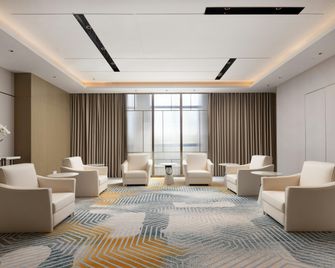 Home2 Suites by Hilton Kunming Xishan - Kunming - Lounge