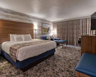 MCM Elegante Hotel - Odessa - Makuuhuone