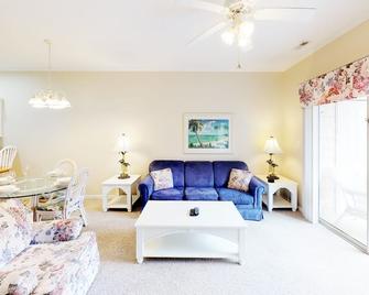 Golf Villa in Little River (N103) - Little River - Living room