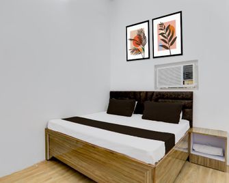 Active - Gorakhpur - Habitación
