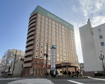 Hotel Route-Inn Kushiro Ekimae - Kushiro - Building