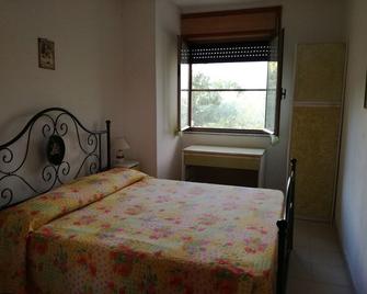 Villa Italia - Contursi Terme - Slaapkamer