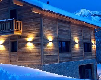 Exceptional chalet La Superba. On Allos 2 hours from Nice or Aix en Provence - Allos - Bâtiment